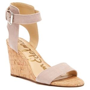 San Edelman Taupe Willow Wedge
